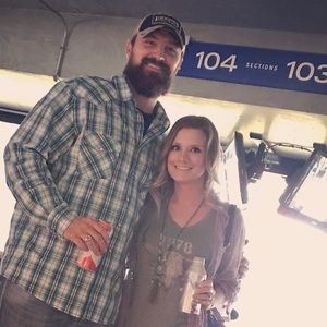 Meet your Posher, Chelly